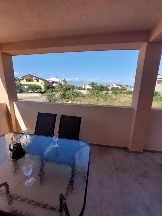 Holiday Home Aria ニン エクステリア 写真