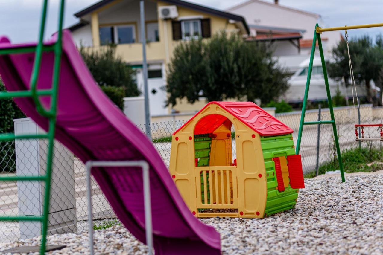 Holiday Home Aria ニン エクステリア 写真